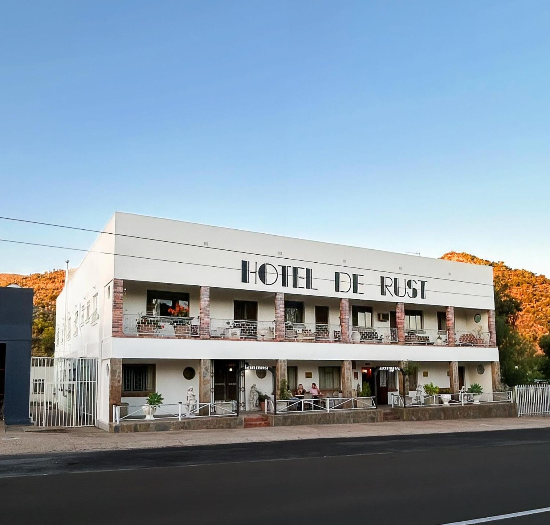 Hotel De Rust Exterior photo